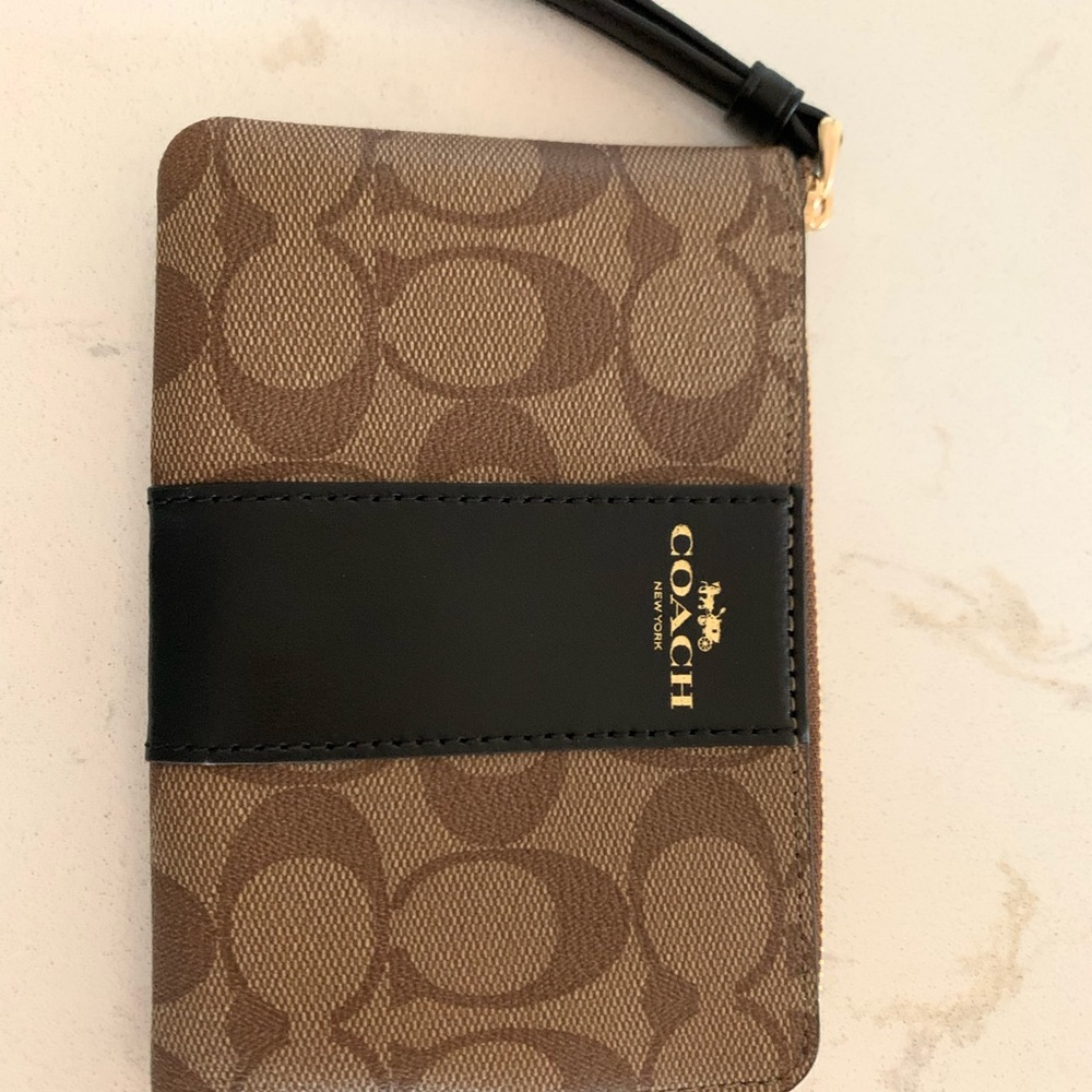 New Coach Wallet